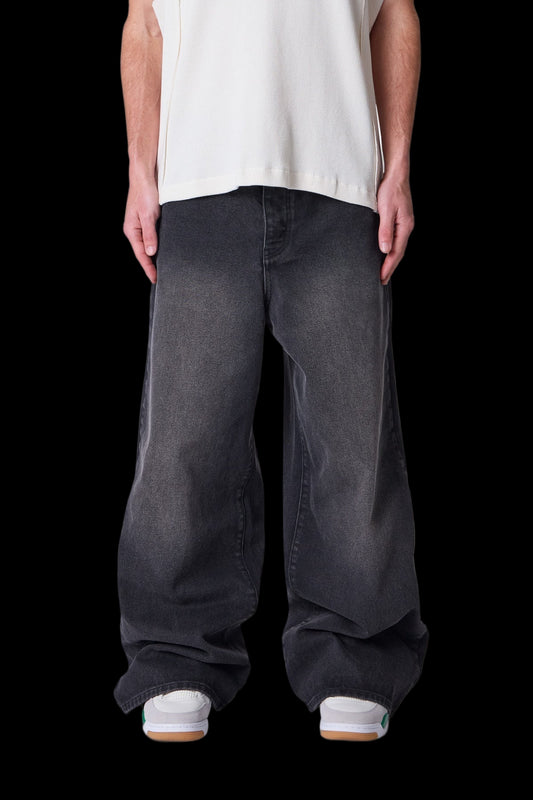 Baggy Washed Jeans