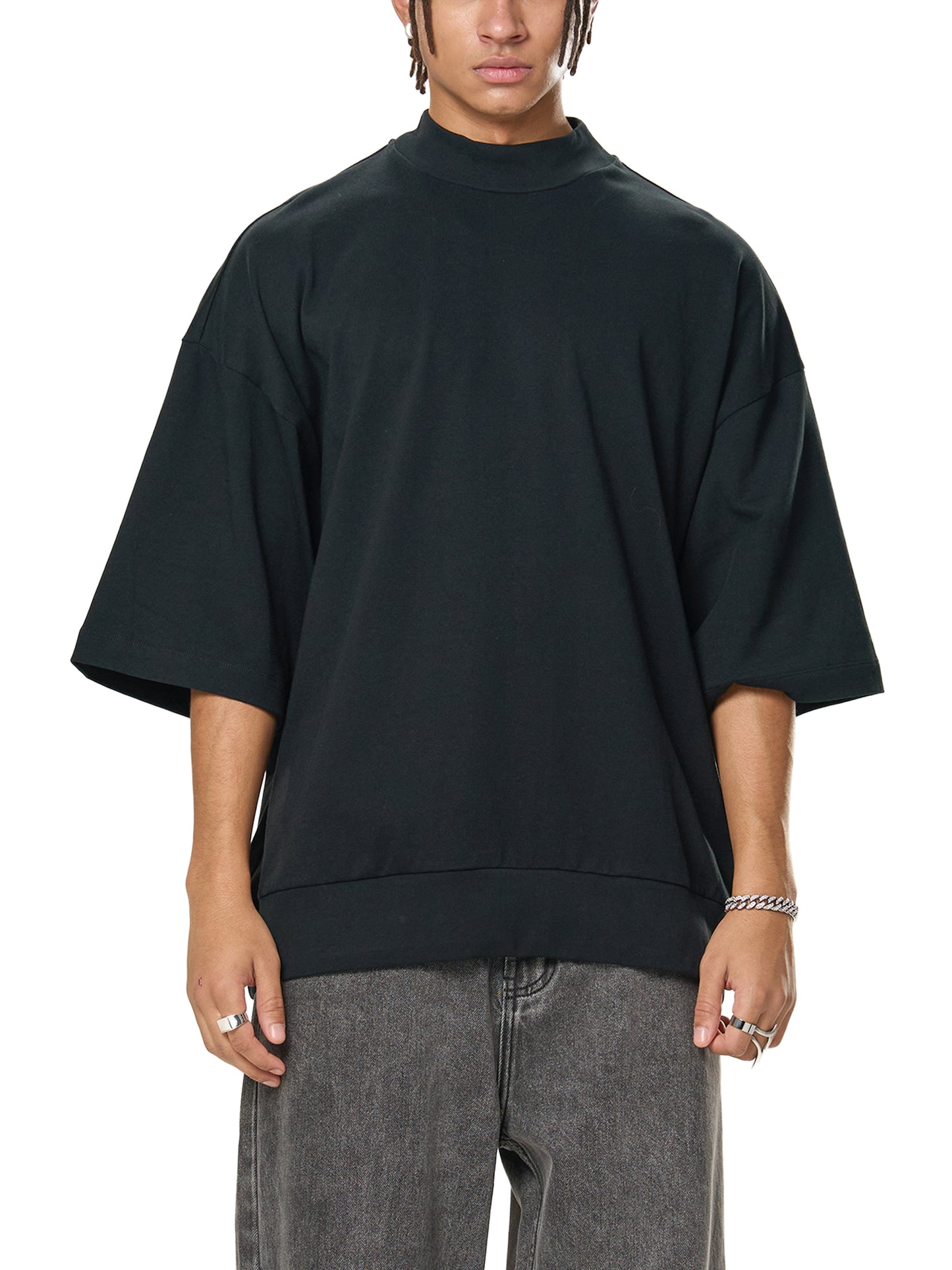 Ovelli Mock Neck Tee